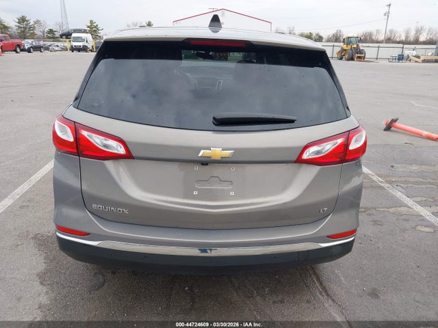 Chevrolet EQUINOX LT 2018 3GNAXJEV5JS628938 Image 16