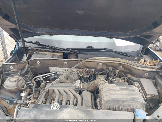 Продажа на аукционе авто 2019 Volkswagen Atlas 3.6l V6 Sel Premium, vin: 1V2NR2CA1KC528822, номер лота: 44724625