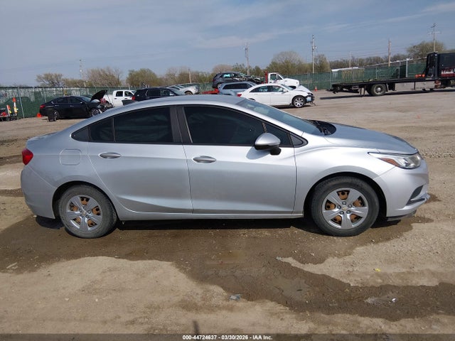 1G1BC5SM0H7116694 Chevrolet Cruze Ls Auto