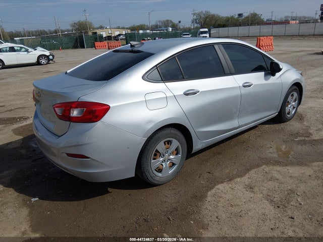 1G1BC5SM0H7116694 Chevrolet Cruze Ls Auto