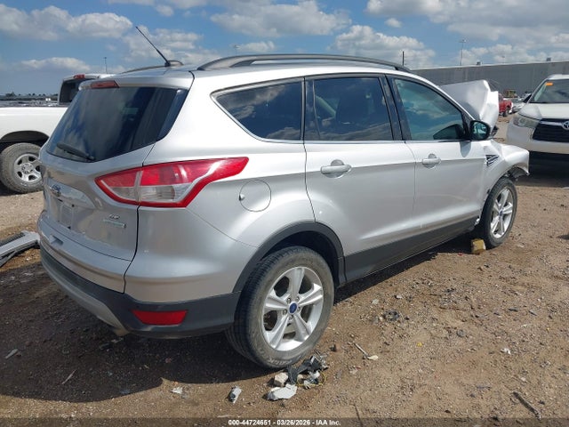 1FMCU0GX7FUB05703 Ford ESCAPE SE