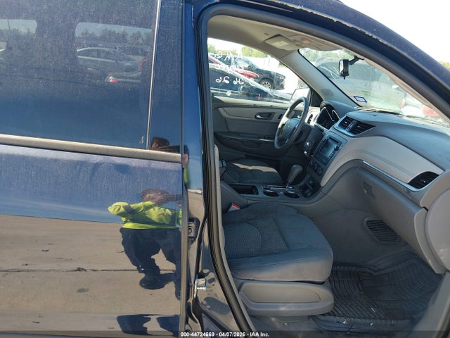 Chevrolet Traverse Ls 2015 1GNKRFED2FJ251223 Image 5
