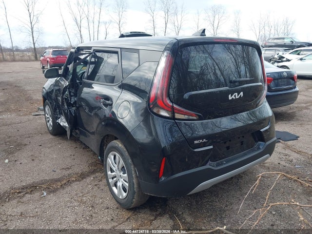 44724718 :رقم المزاد ، KNDJ23AU4P7845159 vin ، 2023 Kia Soul Lx مزاد بيع