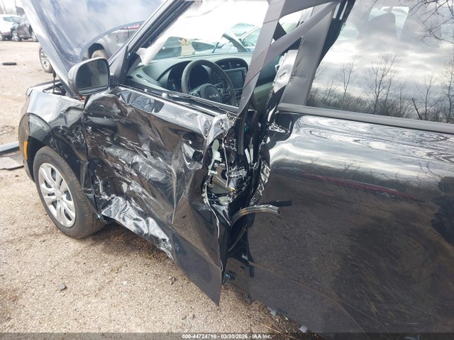44724718 :رقم المزاد ، KNDJ23AU4P7845159 vin ، 2023 Kia Soul Lx مزاد بيع