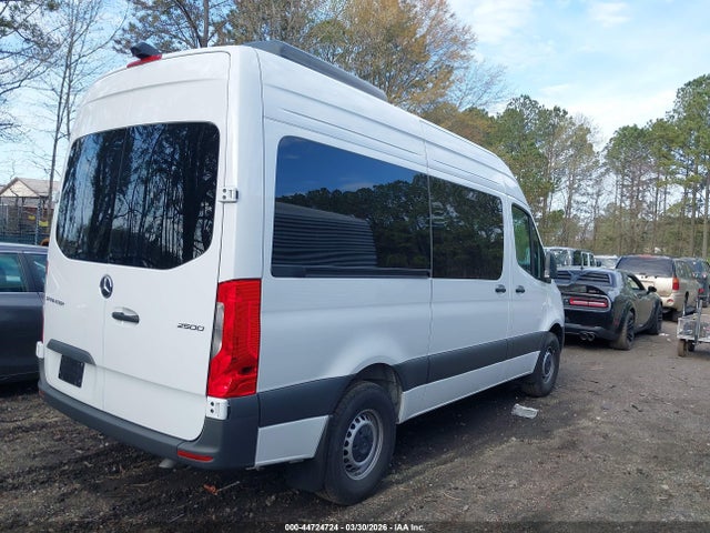 2025 Mercedes-benz Sprinter 2500 Standard Roof 4-cyl Diesel მანქანა იყიდება აუქციონზე, vin: W1Z4KFHY3ST228057, აუქციონის ნომერი: 44724724