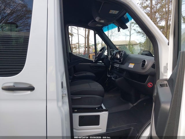2025 Mercedes-benz Sprinter 2500 Standard Roof 4-cyl Diesel მანქანა იყიდება აუქციონზე, vin: W1Z4KFHY3ST228057, აუქციონის ნომერი: 44724724