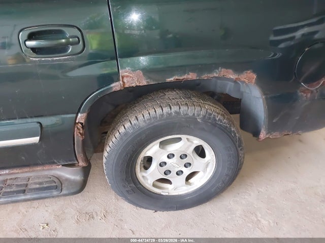 2004 Chevrolet Tahoe Lt მანქანა იყიდება აუქციონზე, vin: 1GNEK13Z04J301990, აუქციონის ნომერი: 44724729