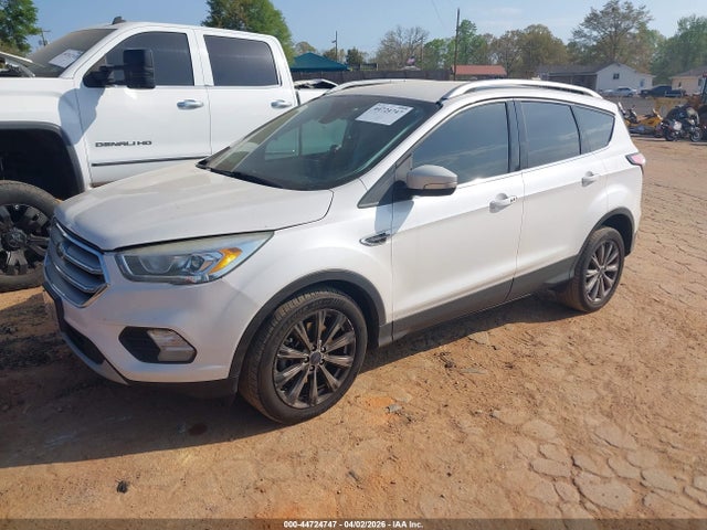44724747 :رقم المزاد ، 1FMCU0J94HUE35067 vin ، 2017 Ford Escape Titanium مزاد بيع