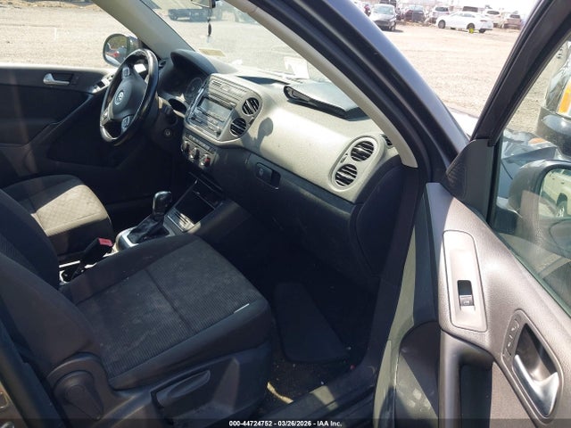 2014 VOLKSWAGEN TIGUAN WVGAV3AX4EW503372 Photo 4