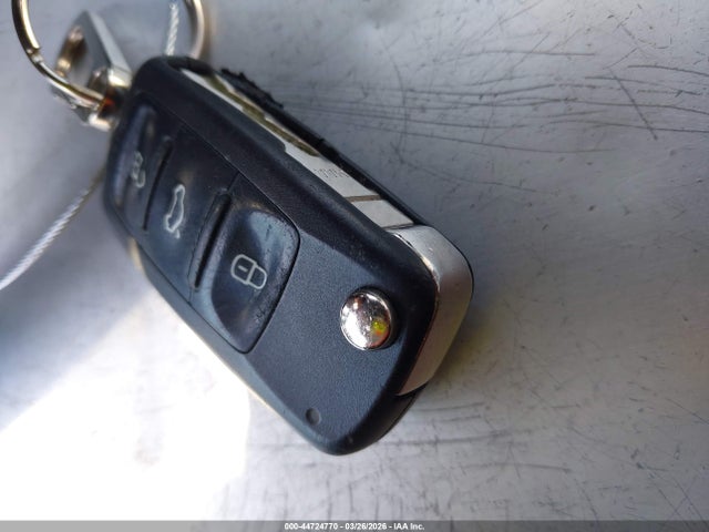 Продаж на аукціоні авто 2014 Volkswagen Beetle 1.8t, vin: 3VWJ17AT3EM652969, номер лоту: 44724770