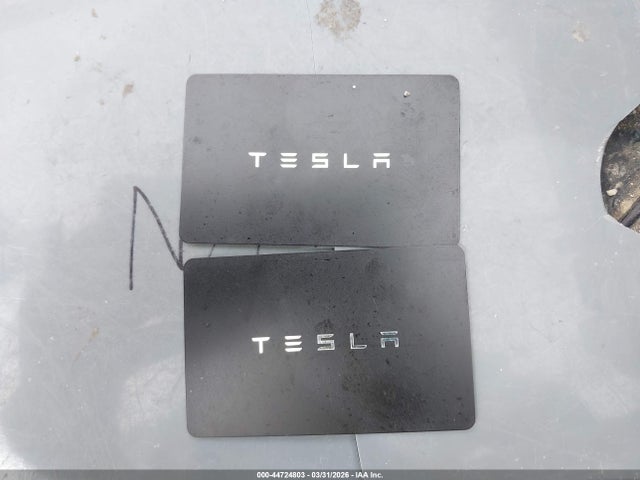Продаж на аукціоні авто 2023 Tesla Model Y Awd/long Range Dual Motor All-wheel Drive, vin: 7SAYGDEEXPF809174, номер лоту: 44724803