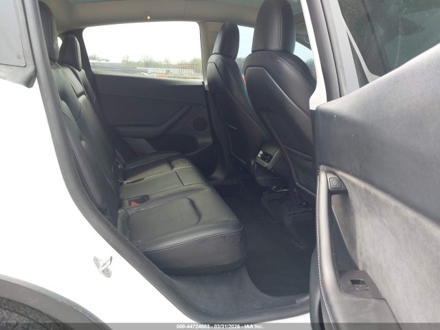 Продаж на аукціоні авто 2023 Tesla Model Y Awd/long Range Dual Motor All-wheel Drive, vin: 7SAYGDEEXPF809174, номер лоту: 44724803