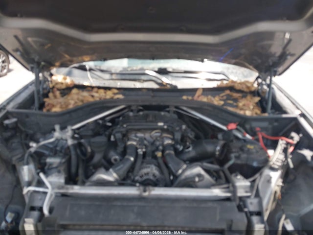 44724806 :رقم المزاد ، 5UXKR6C52JL080327 vin ، 2018 Bmw X5 Xdrive50i مزاد بيع