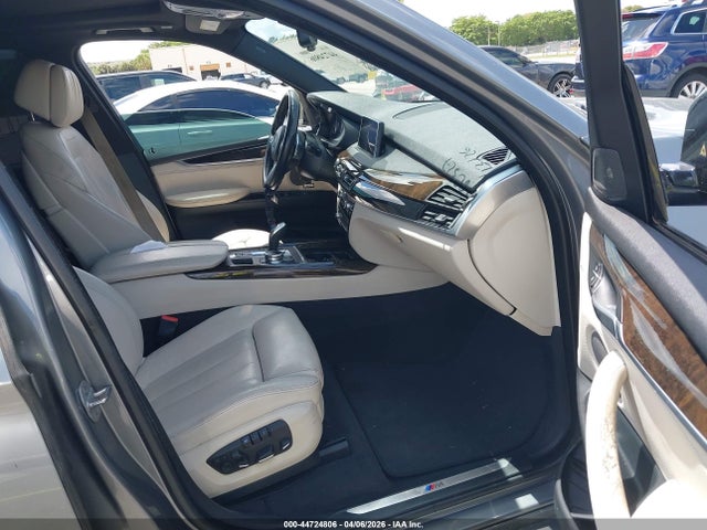 44724806 :رقم المزاد ، 5UXKR6C52JL080327 vin ، 2018 Bmw X5 Xdrive50i مزاد بيع