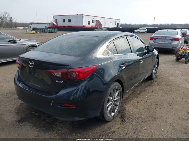 Продажа на аукционе авто 2018 Mazda Mazda3 Touring, vin: 3MZBN1V33JM193646, номер лота: 44724831