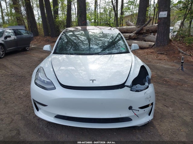 2018 Tesla Model 3 Long Range/performance მანქანა იყიდება აუქციონზე, vin: 5YJ3E1EB2JF092259, აუქციონის ნომერი: 44724885