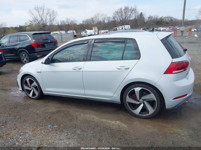 Продажа на аукционе авто 2018 Volkswagen Golf Gti 2.0t Autobahn/2.0t S/2.0t Se, vin: 3VW547AU0JM282897, номер лота: 44724893