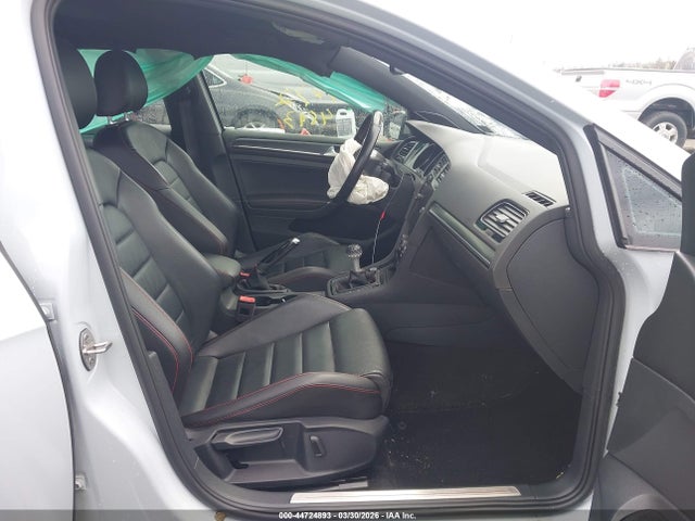 Продажа на аукционе авто 2018 Volkswagen Golf Gti 2.0t Autobahn/2.0t S/2.0t Se, vin: 3VW547AU0JM282897, номер лота: 44724893