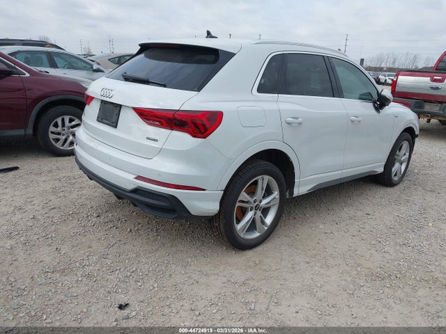 2023 AUDI Q3 WA1EECF3XP1154644 Photo 3