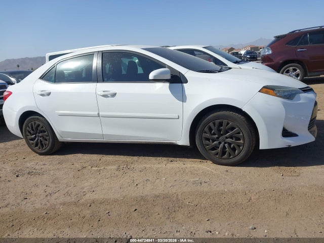5YFBURHE5HP617039 Toyota COROLLA LE