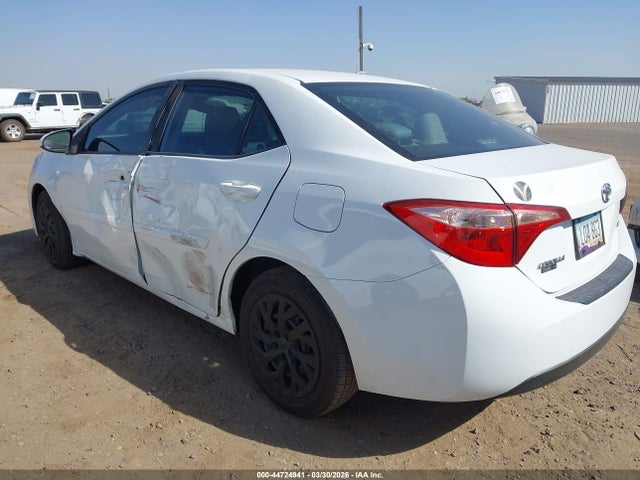 5YFBURHE5HP617039 Toyota COROLLA LE