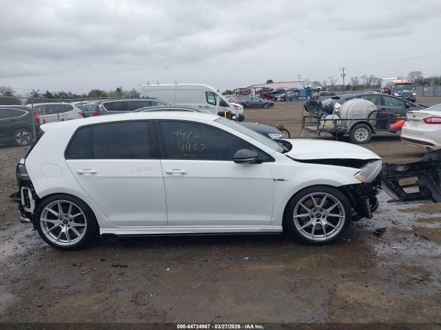 44724967 :رقم المزاد ، WVWVF7AU0HW123806 vin ، 2017 Volkswagen Golf R 4-door W/dcc   Navigation مزاد بيع