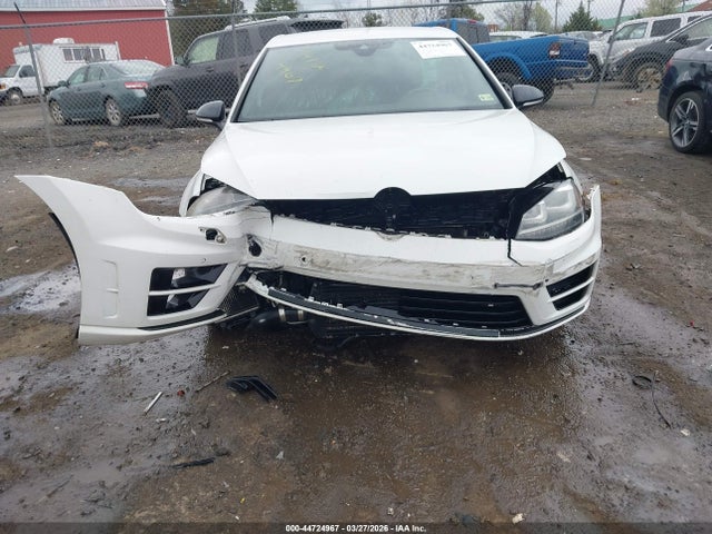 44724967 :رقم المزاد ، WVWVF7AU0HW123806 vin ، 2017 Volkswagen Golf R 4-door W/dcc   Navigation مزاد بيع