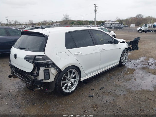 44724967 :رقم المزاد ، WVWVF7AU0HW123806 vin ، 2017 Volkswagen Golf R 4-door W/dcc   Navigation مزاد بيع
