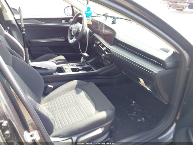 Продажа на аукционе авто 2025 Kia K5 Lxs, vin: KNAG24J74S5294176, номер лота: 44724981