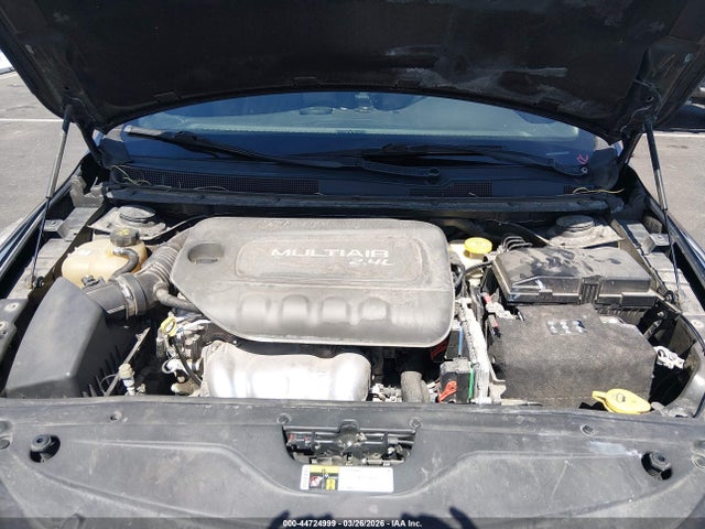 2016 CHRYSLER 200 1C3CCCAB1GN114967 Photo 9