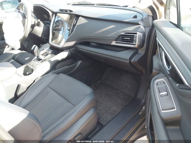4S4BTANC9S3272472 Subaru Outback Limited
