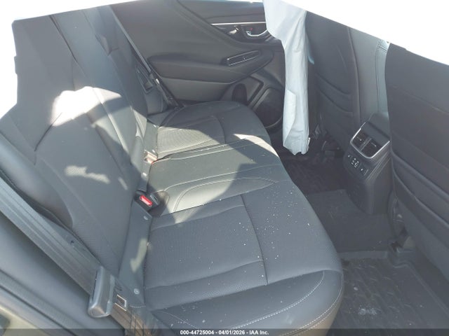 4S4BTANC9S3272472 Subaru Outback Limited
