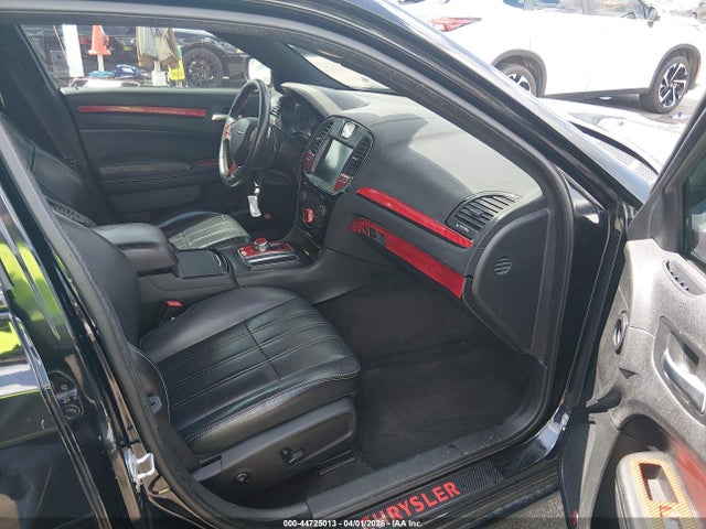 Продажа на аукционе авто 2015 Chrysler 300 300s, vin: 2C3CCABGXFH830403, номер лота: 44725013