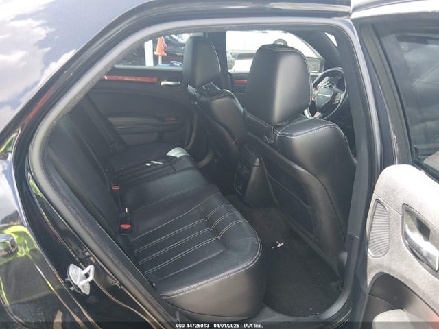 Продажа на аукционе авто 2015 Chrysler 300 300s, vin: 2C3CCABGXFH830403, номер лота: 44725013