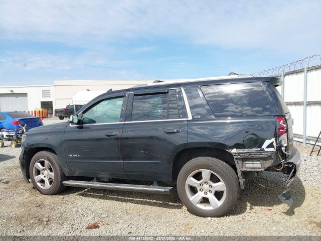 2015 Chevrolet Tahoe Ltz მანქანა იყიდება აუქციონზე, vin: 1GNSKCKC9FR666801, აუქციონის ნომერი: 44725042