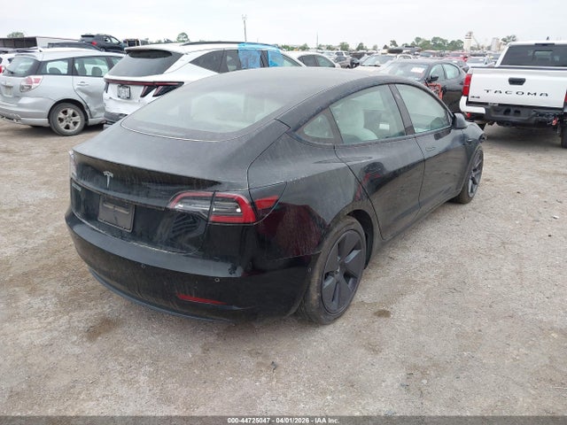 2021 TESLA MODEL 3 5YJ3E1EA7MF989492 Photo 3