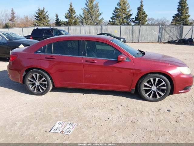 2013 Chrysler 200 Touring მანქანა იყიდება აუქციონზე, vin: 1C3CCBBG0DN728389, აუქციონის ნომერი: 44725061