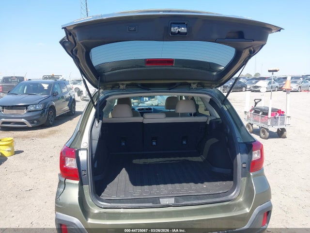 Продажа на аукционе авто 2019 Subaru Outback 2.5i Premium, vin: 4S4BSAFC8K3372404, номер лота: 44725067