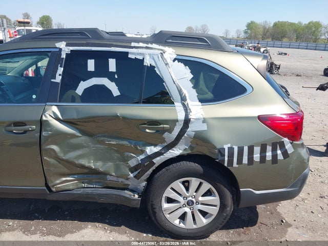 Продажа на аукционе авто 2019 Subaru Outback 2.5i Premium, vin: 4S4BSAFC8K3372404, номер лота: 44725067