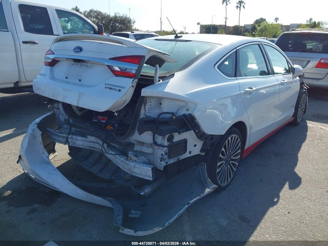 3FA6P0RU5JR159339 Ford Fusion Hybrid Titanium