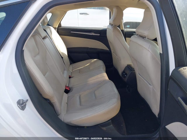 3FA6P0RU5JR159339 Ford Fusion Hybrid Titanium