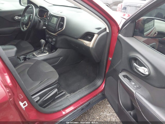 Продаж на аукціоні авто 2015 Jeep Cherokee Latitude, vin: 1C4PJMCB9FW715185, номер лоту: 44725081