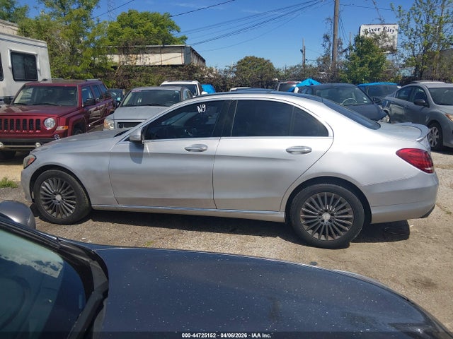 Aukcja sprzedaży 2015 Mercedes-benz C 300 Luxury 4matic, vin: 55SWF4KB9FU021419, numer aukcji: 44725152
