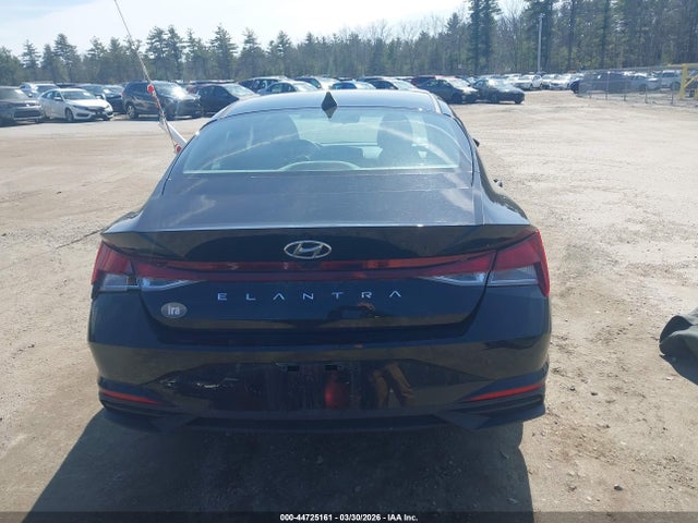 Hyundai ELANTRA SEL 2022 5NPLM4AG0NH076381 Image 17