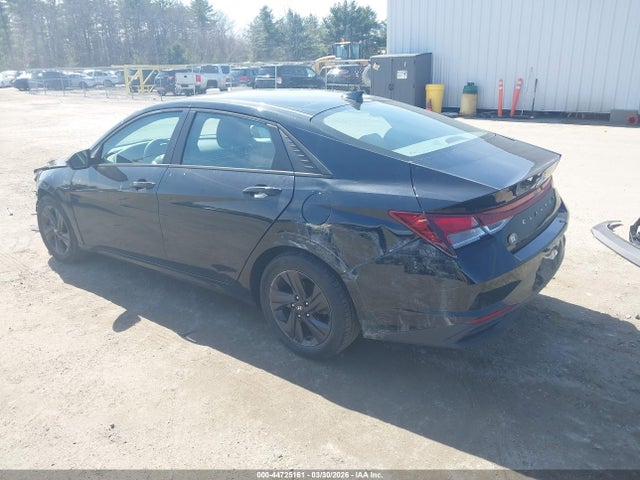 Hyundai ELANTRA SEL 2022 5NPLM4AG0NH076381 Image 3