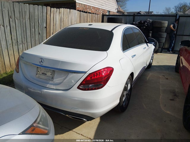 2017 MERCEDES-BENZ C 300 55SWF4JB0HU193052 Photo 3