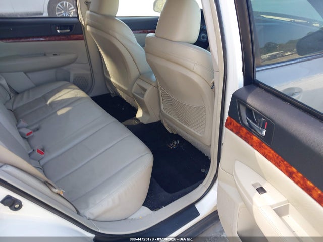 Продаж на аукціоні авто 2011 Subaru Outback 2.5i Limited, vin: 4S4BRCJC0B3375683, номер лоту: 44725170