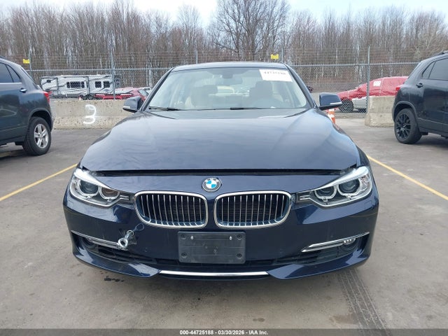 2013 Bmw 335i Xdrive მანქანა იყიდება აუქციონზე, vin: WBA3B9C51DF801104, აუქციონის ნომერი: 44725188