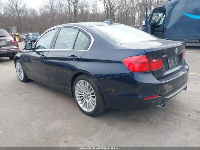 2013 BMW 335I WBA3B9C51DF801104 Photo 2