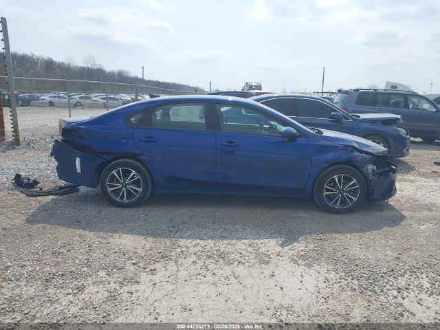 Продажа на аукционе авто 2022 Kia Forte Lxs, vin: 3KPF24AD7NE454497, номер лота: 44725213